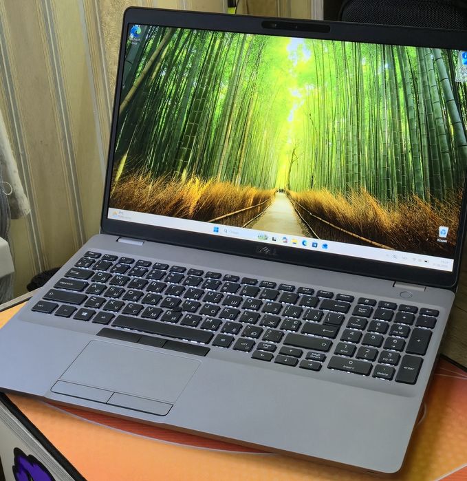 Ноутбук Dell Latitude 5511 i7 10850H 16/512 GB