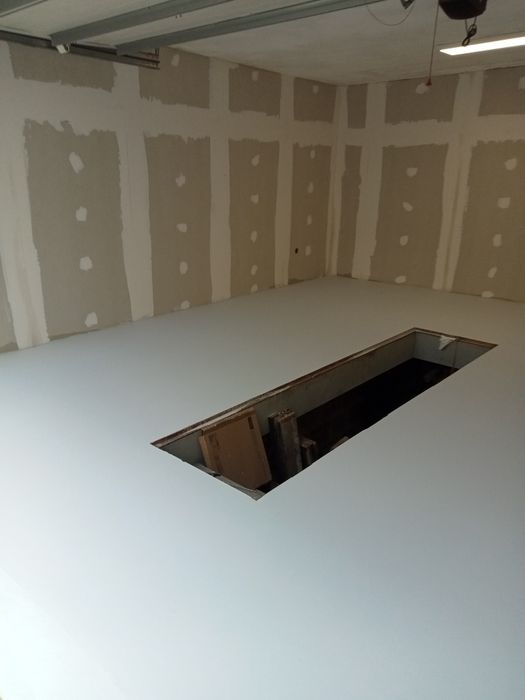 Trabalhos de trolha pintura e canalização