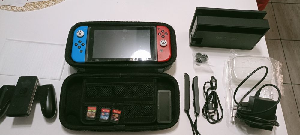 Nitendo switch zestaw z grami