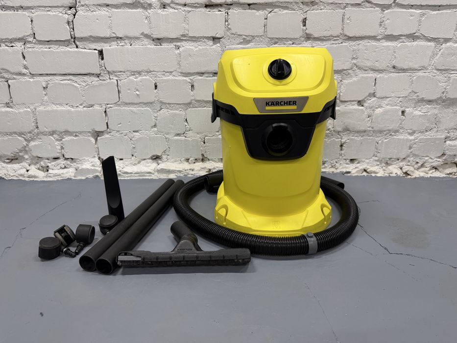 Продам пилосос Karcher WD3