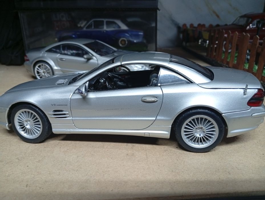 1/18 miniaturas Mercedes Benz