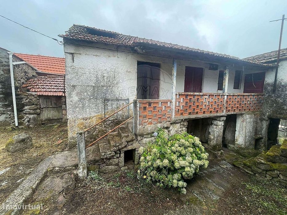 Moradia T2 para venda