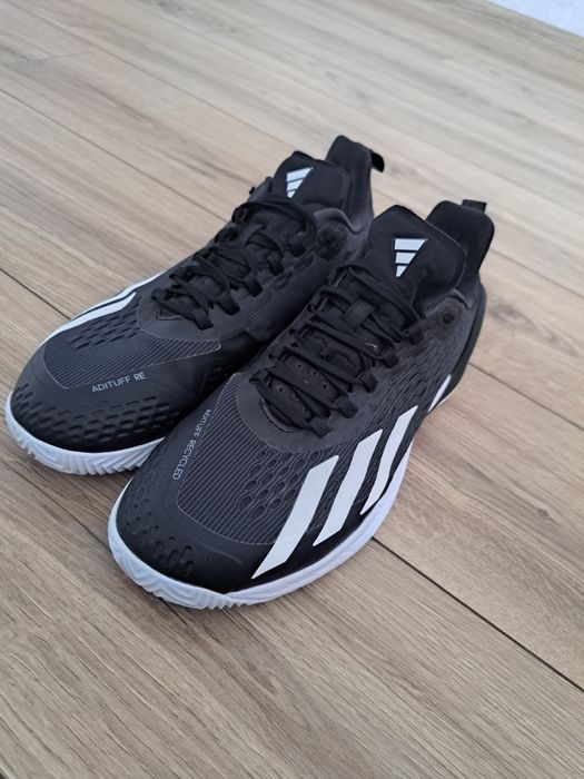 тенісні кросівки лінійки Adidas CourtJam Control