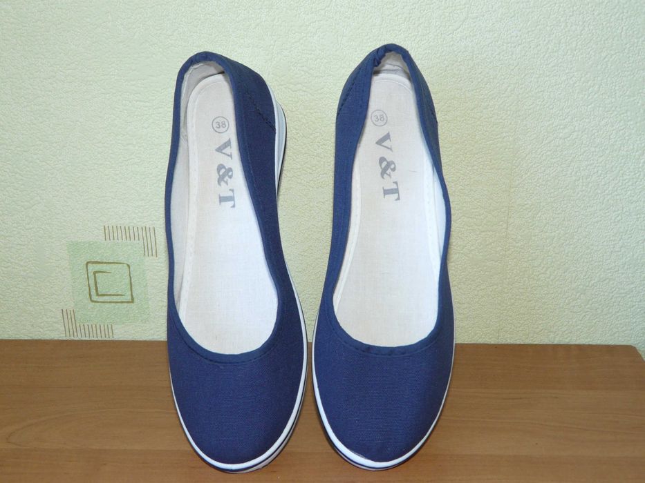 Buty baleriny V&T 38 (24cm) tenisówki granatowo-białe