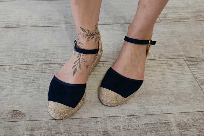 Buty na koturnie rozmiar 38