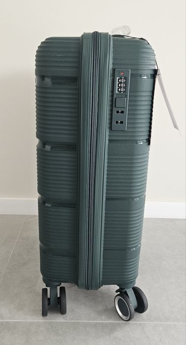 Walizka Puccini o wymiarach 56x36x22