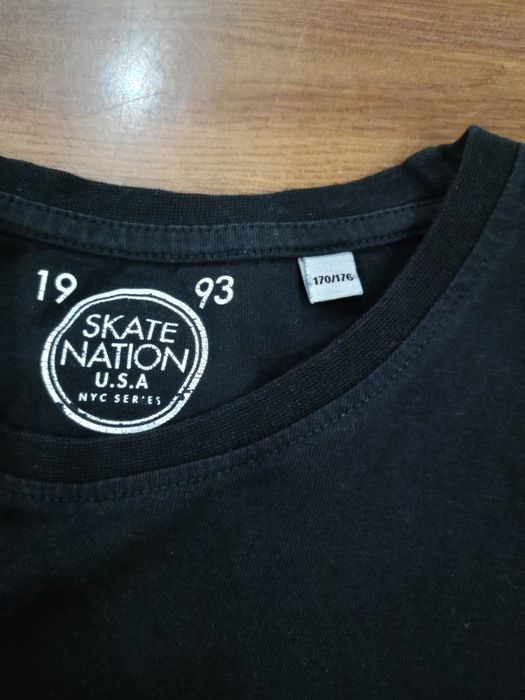 T-shirt czarny z krótkim rękawem, rozm. 170/176
