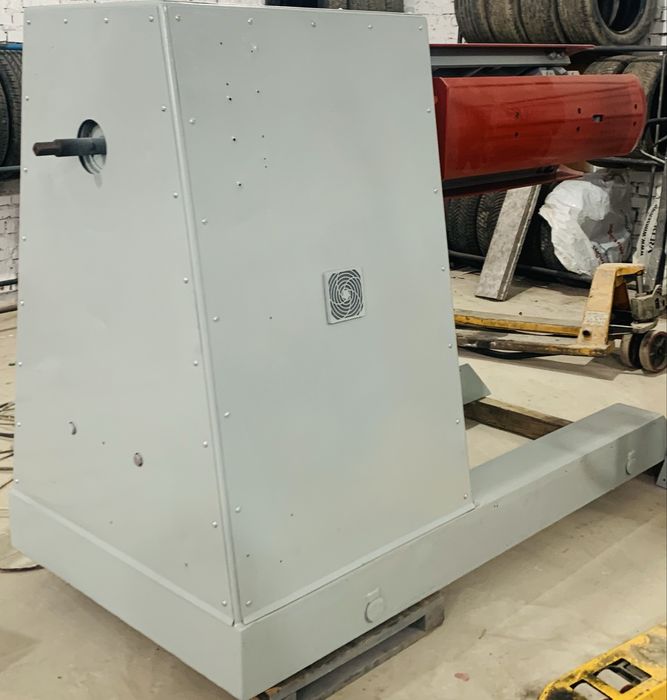 Розмотувач ( Бухторозмотувач) рулонного металу до 8 тон