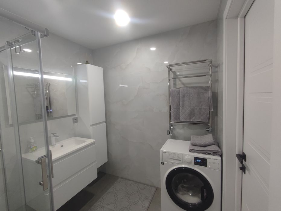 ЦЕНТР! Сучасна квартира-студія люкс подобово, ЕКОФЛО