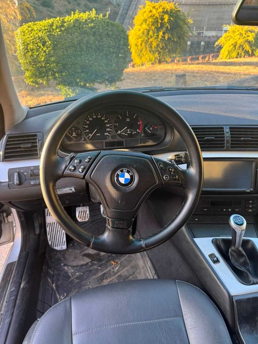 BMW 320d 136cv pack M