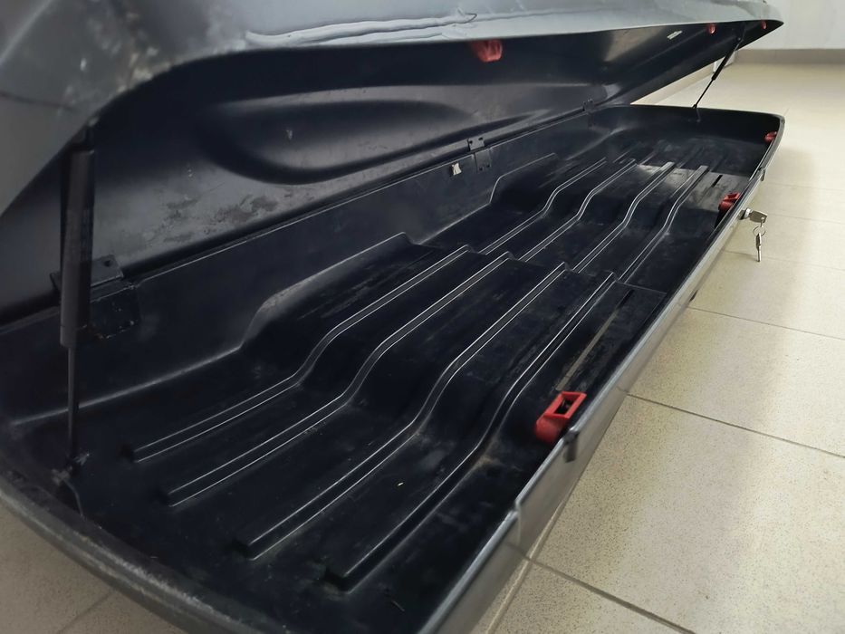 Box dachowy Mont Blanc Triton 450