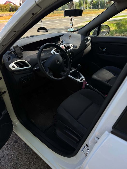 Renault Megane Scenic