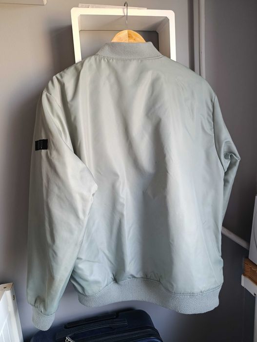 Kurtka bomber Reserved