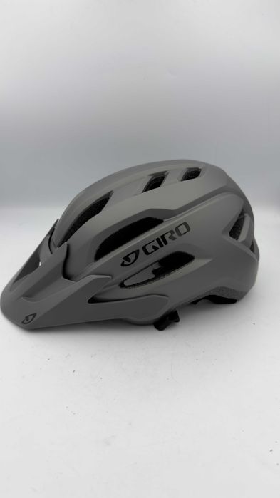 Powystawowy Kask Rowerowy Giro Fixture 2 Mips r. UNI (54-61cm)