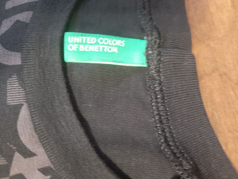 Bluzka dziewczynka r.140 Benetton