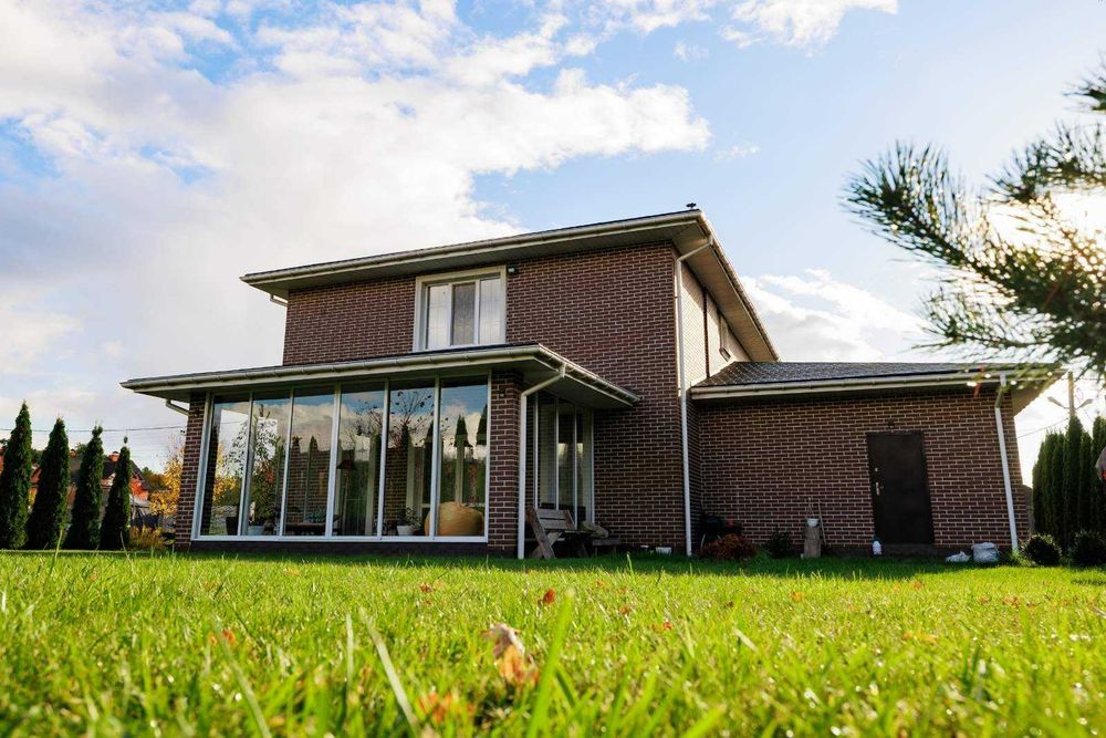 Продаж будинку в с.Хотів 250 кв.м. 10 соток.Чабани.