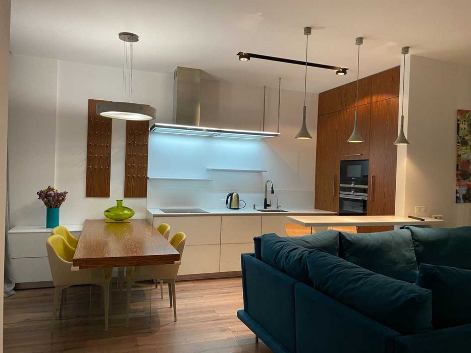 Срочная аренда шикарной кв. в ЖК Новопечерские Липки без комиссии.