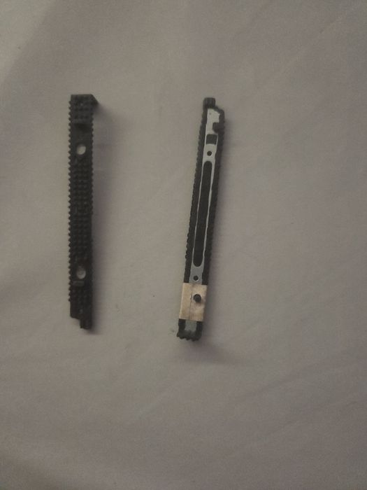 Sprzedam sanki do dysku HDD ( najprawdopodobniej HP)
