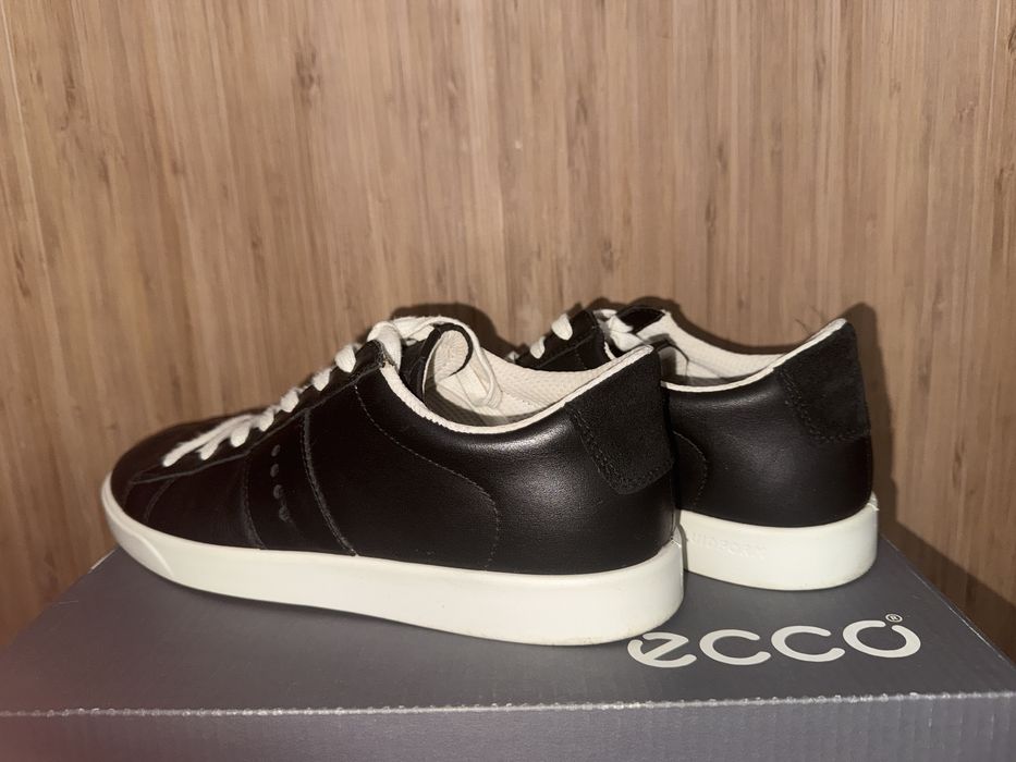 Жіночі кеди ecco, 38 р