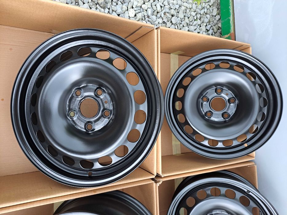 Felgi stalowe 16 5x112 VW Golf Seat Leon Skoda Octavia Audi Q3 ET42.
