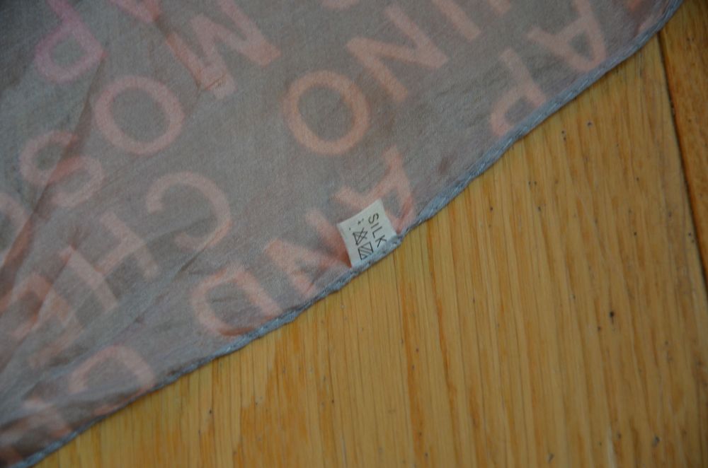 Moschino szal chusta 100% silk jedwab  110x190 pareo