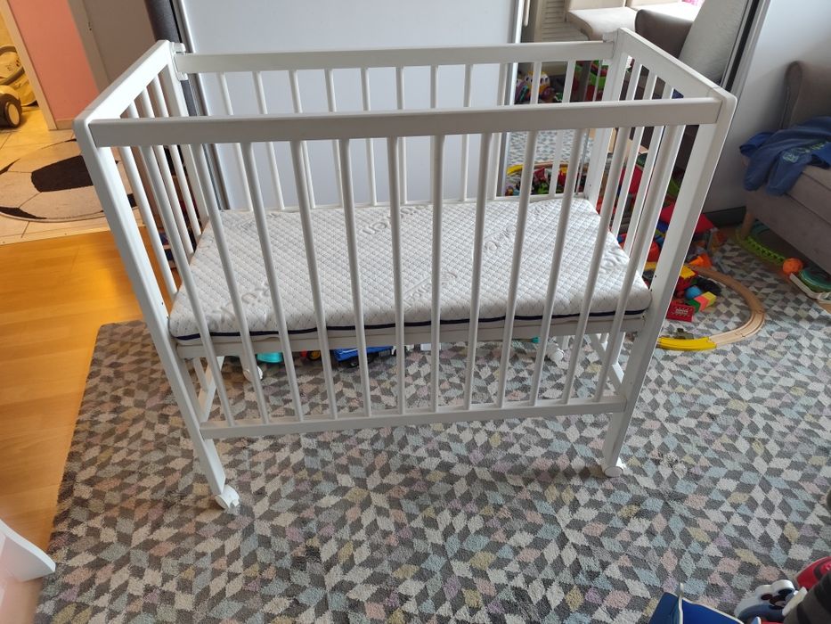 Łóżeczko dostawne