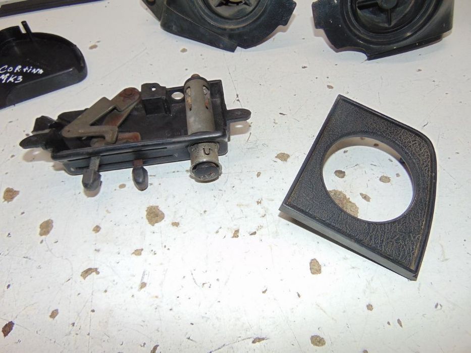 Ford cortina mk 3 e capri saida da ventilação/AR