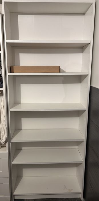 Estante branca Billy