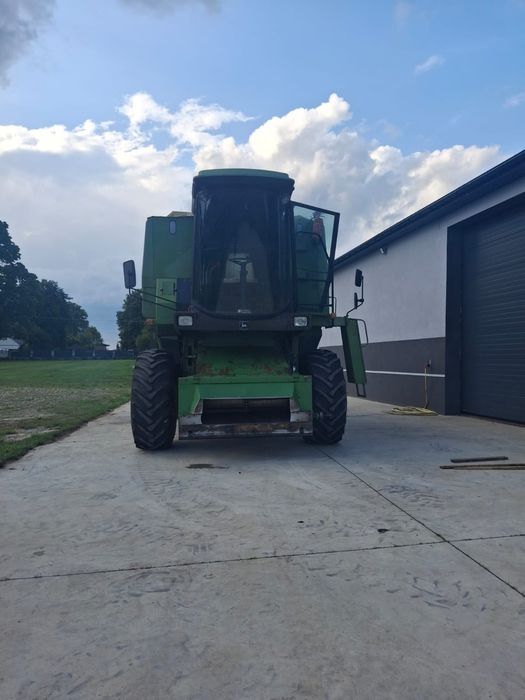 Комбайн John Deere