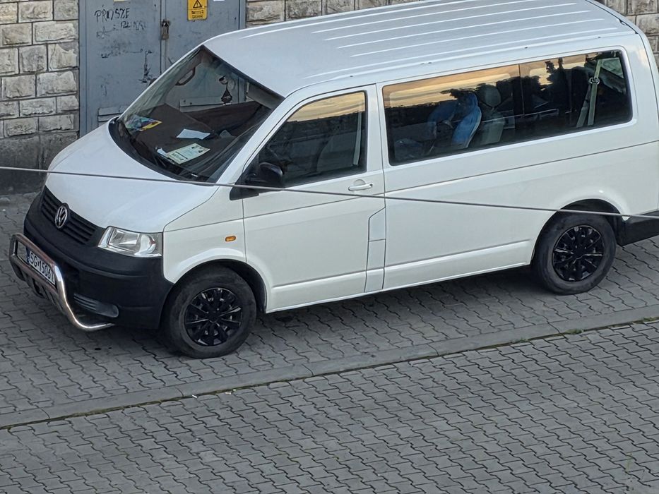 Sprzedam vw t5 sprawny