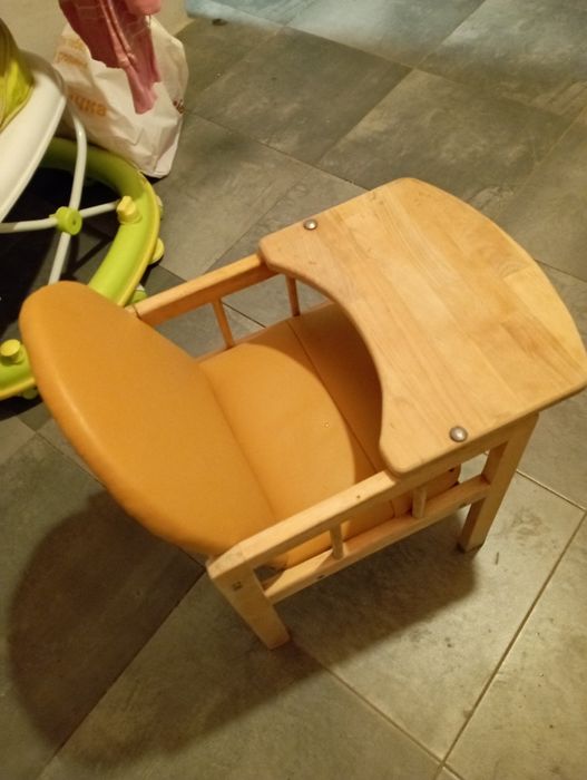 Стільчик для годування , крісло для годування