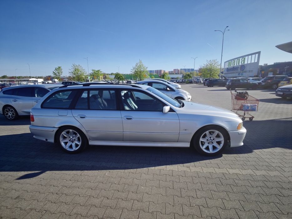 BMW 528i e39 Touring