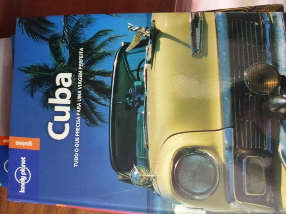 Livros/ guias de viagens Lonely Planet, edição portuguesa