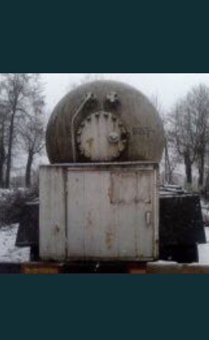 Газовоз,ємність газова,бочка пропан бутан.
