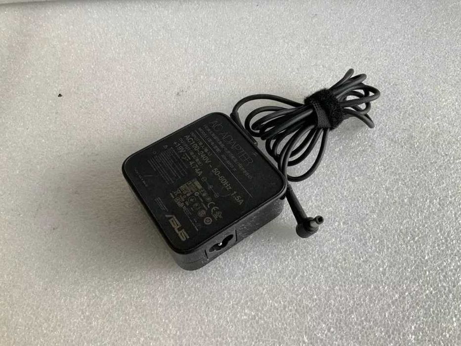 Carregador original Asus 19v 4.74a 90w