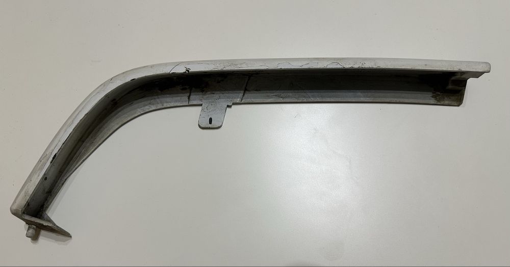 Friso farol esquerdo Fiat Scudo, Peugeot Expert, Citroen Jumpy 96-04