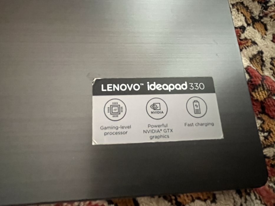 Laptop lenovo ideapad 330 + torba na laptopa