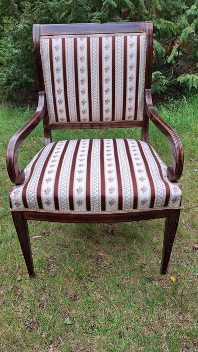 SPRZEDAM FOTEL w stylu Biedermeier