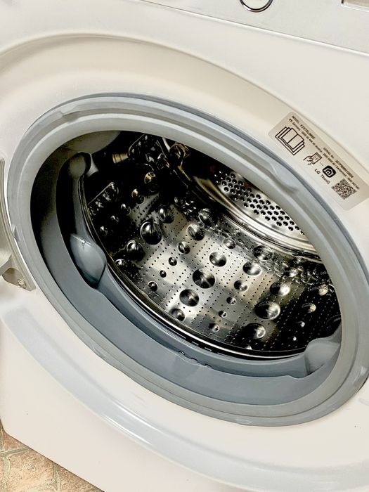 Пральна машина LG 8,5 кг 45 см