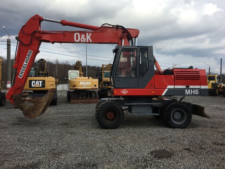 Колісний екскаватор O&K MH6 1998 року