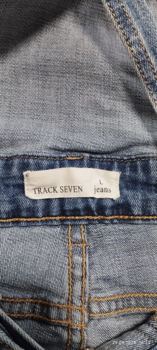 Джинсовий комбінезон