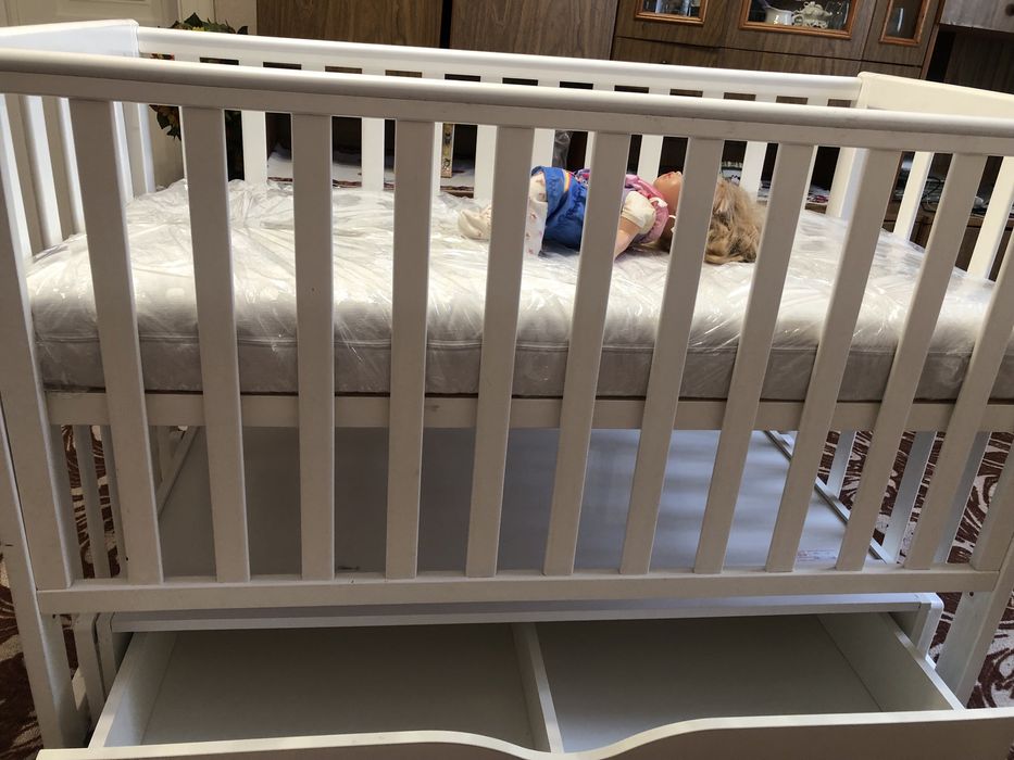 Дитяче ліжко соня лд 13 з маятниковим механізмом і шуфлядою для білизн