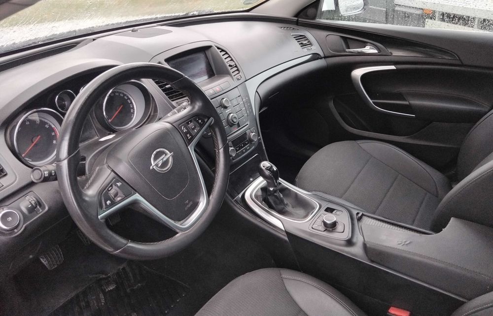 Opel Insignia 1,8 Mpi Benzyna Cosmo