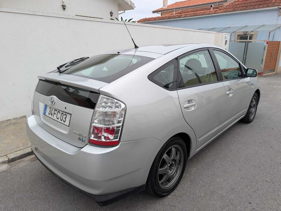 Toyota Prius 1.5 VVT-i HSD Sol HP Hybrid 2008 - Nacional
