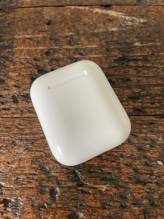 Caixa de carregamento dos Apple AirPods (2nd generation)