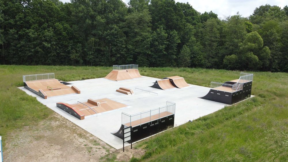 SkatePark - /Projektowanie / Budowa / Serwis / Wypożyczenie