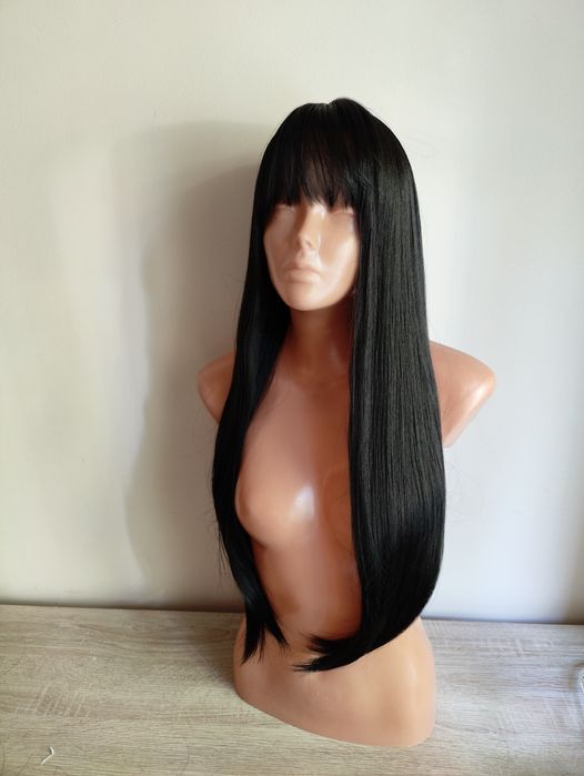 Nowa realistyczna czarna długa prosta peruka z grzywką wig