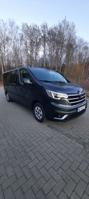 Wynajem NOWEGO BUSA 9 0sobowego Renault Trafic  LONG 2025r.