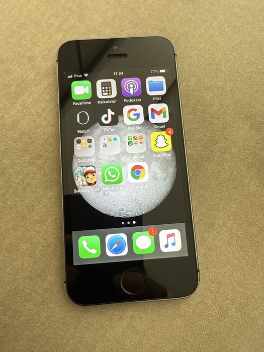 IPhone 5S w idealnym stanie.