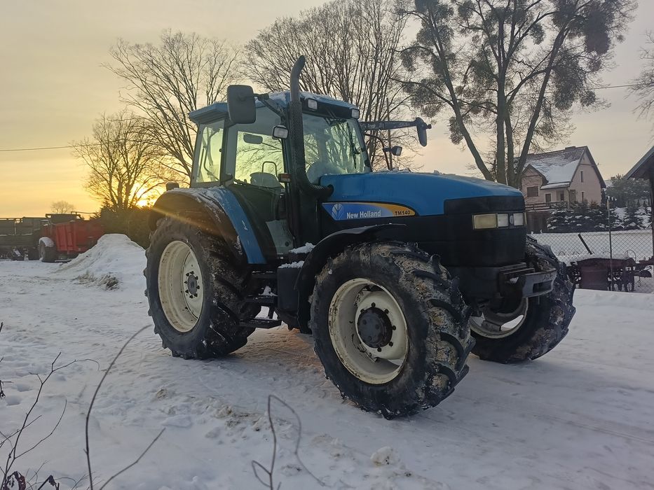 New Holland TM 135
